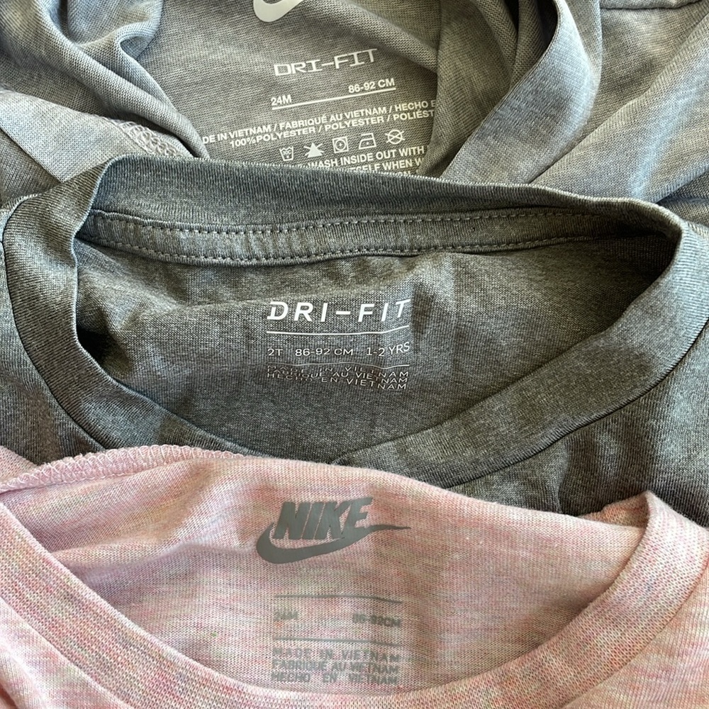 NWOT Nike girls bundle size 24m/2t - Picture 2 of 11